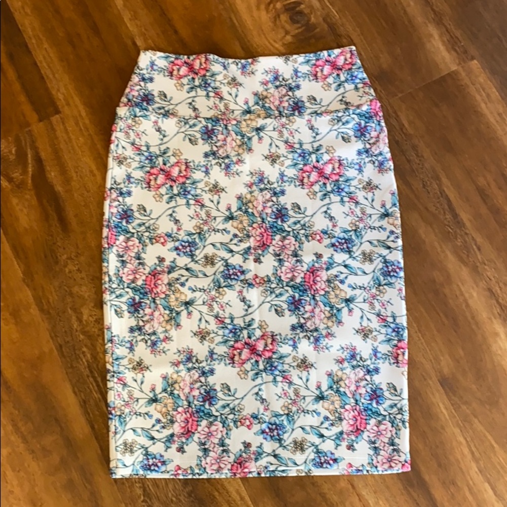 Lularoe Cassie Skirt